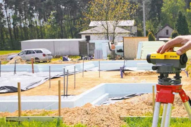 Gdzie złożyć skargę na geodetę i uniknąć problemów z usługami?